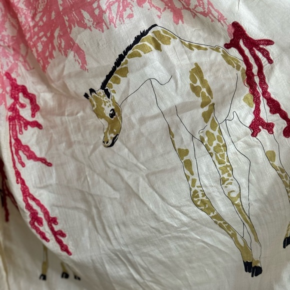 White and Wood Ventilo Women Scarf Multicolor Giraffes Print 100% Silk - Picture 8 of 10